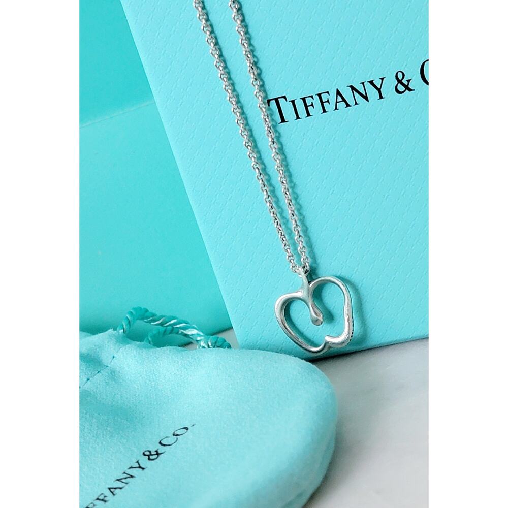 TIffany & Co. Peretti Silver Apple Necklace